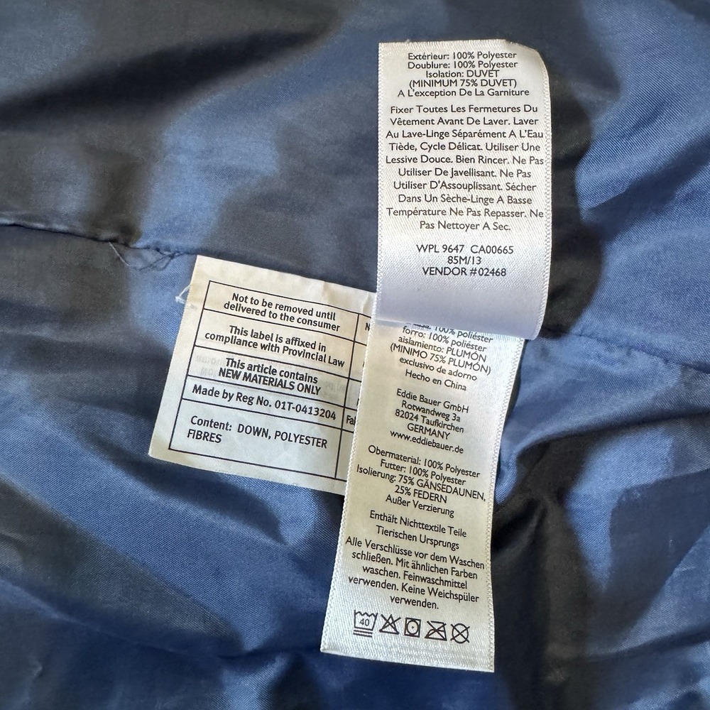 Eddie Bauer Vest Womens SMALL Navy Blue Down Full Zip Puffer Hiking Outdoors - Picture 6 of 6